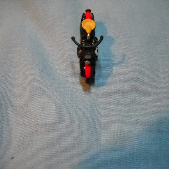 2004 Hallmark Mini Ornamen Harley-Davidson 1933 Flathead Model VLD Motorcycle #6 - Picture 4 of 7